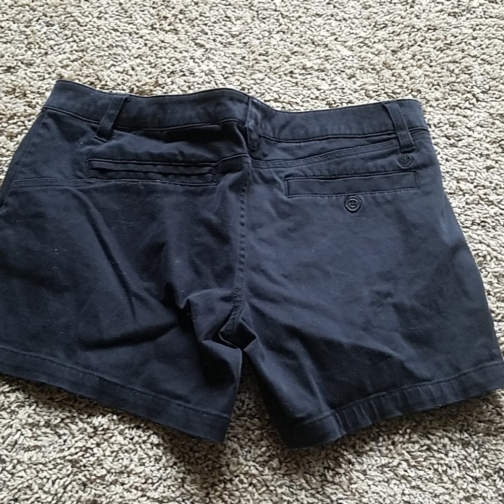 Shorts - Picture 2 of 2